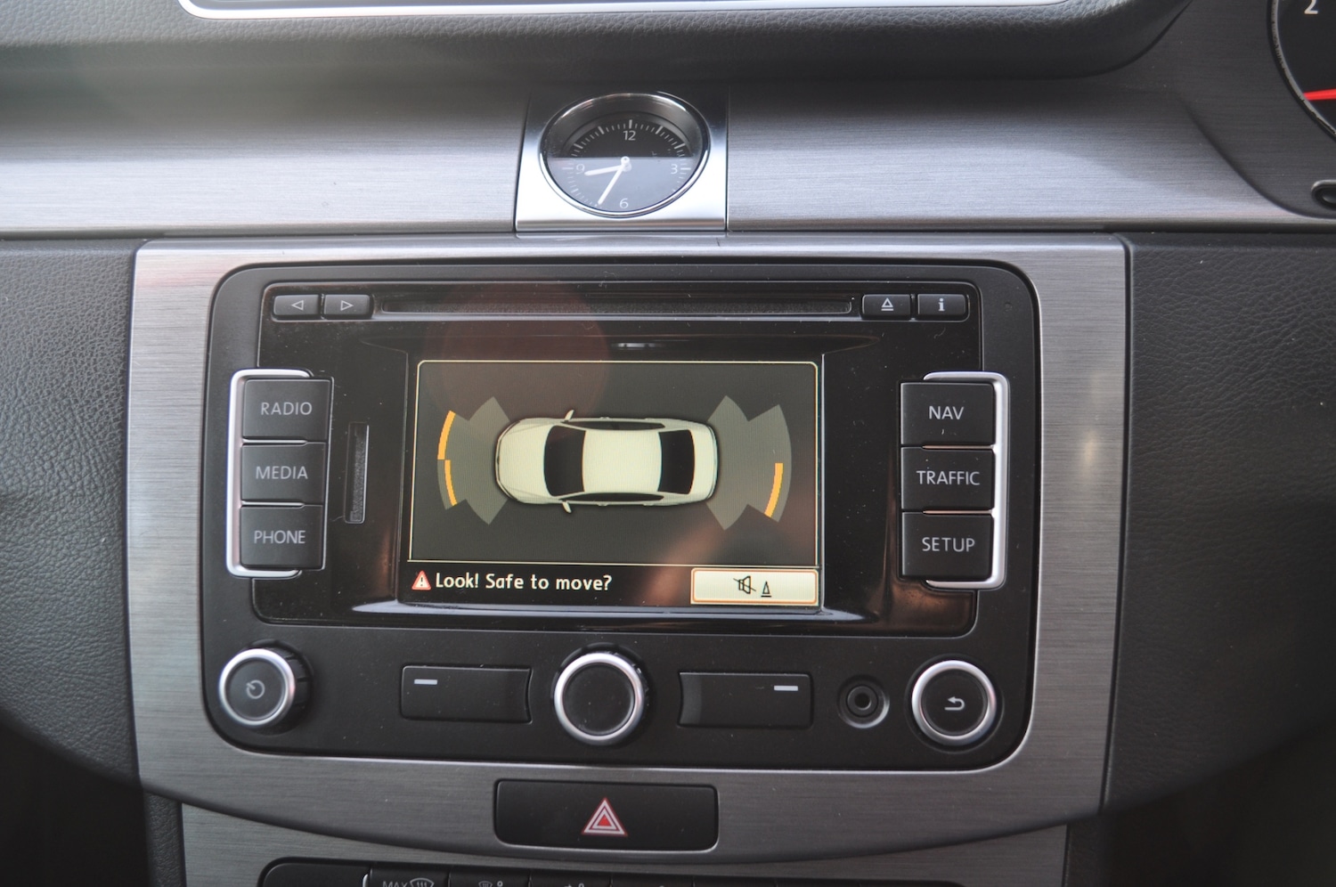 Used Volkswagen Passat 2011 for sale - 77502915: Photo 13