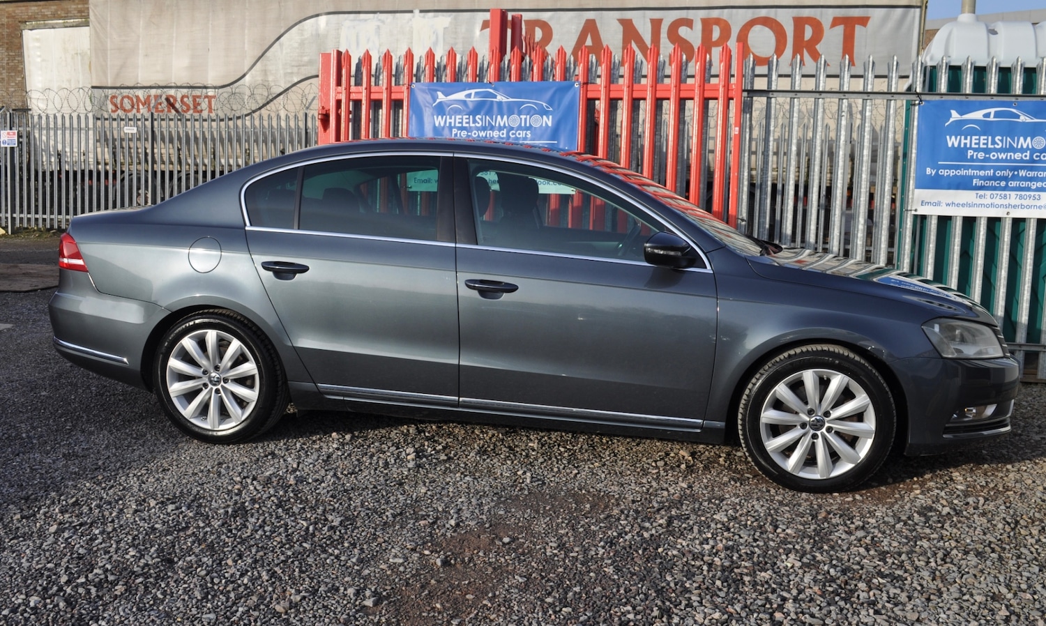 Used Volkswagen Passat 2011 for sale - 77502915: Photo 2