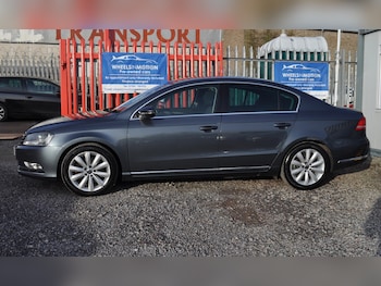Used Volkswagen Passat 2011 for sale - 77502915: Photo