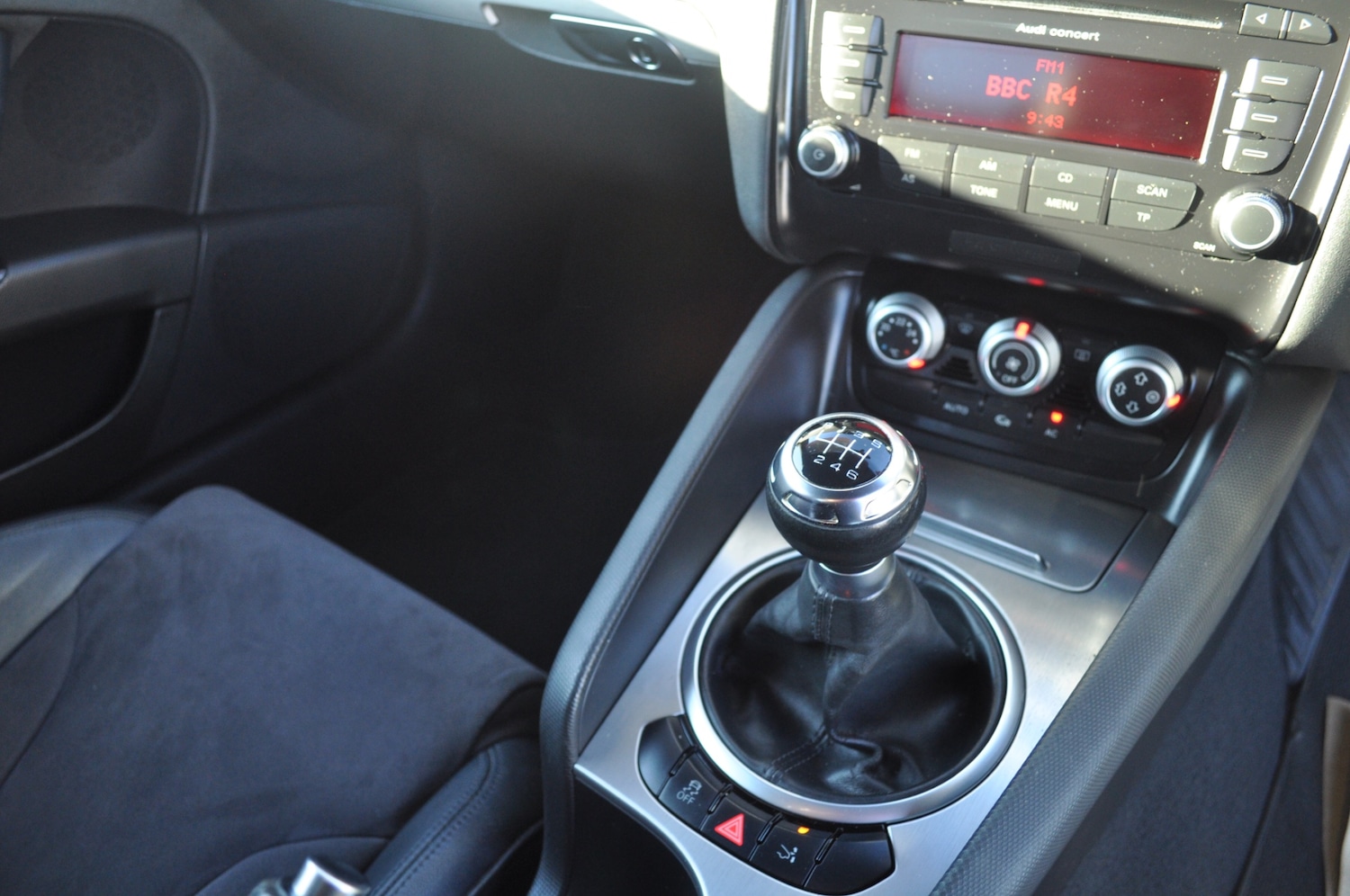 Used Audi TT 2011 for sale - 76618819: Photo 10