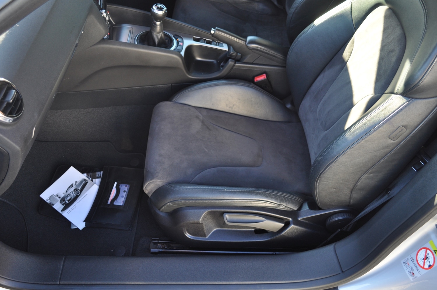 Used Audi TT 2011 for sale - 76618819: Photo 12