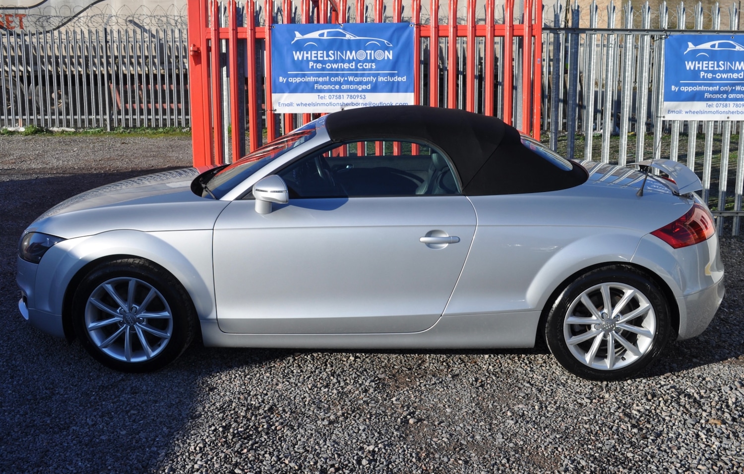 Used Audi TT 2011 for sale - 76618819: Photo 3