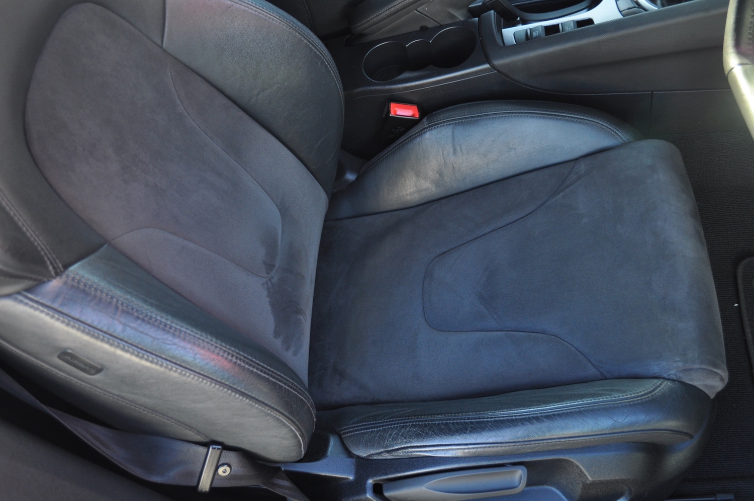 Used Audi TT 2011 for sale - 76618819: Photo 9