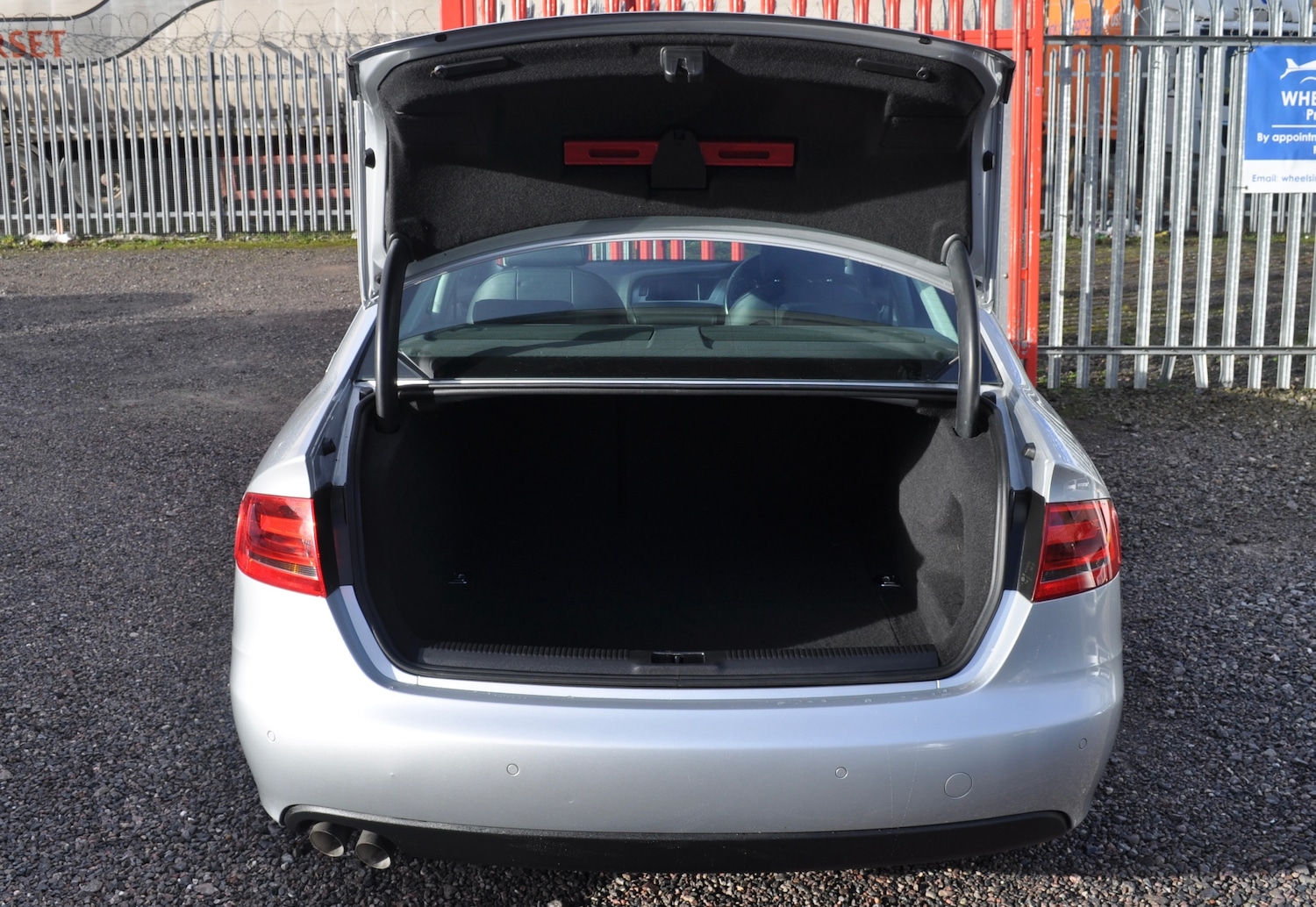 Used Audi A4 2010 for sale - 77264663: Photo 17