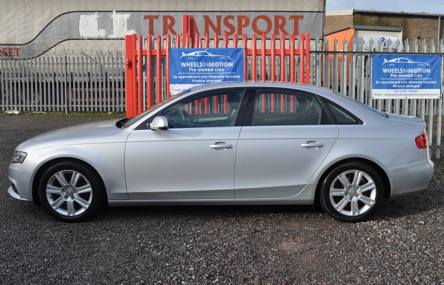 Used Audi A4 2010 for sale - 77264663: Photo 3