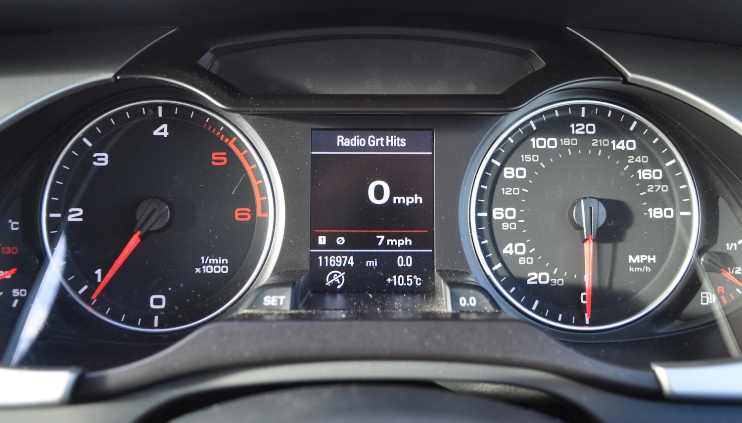 Used Audi A4 2010 for sale - 77264663: Photo 5