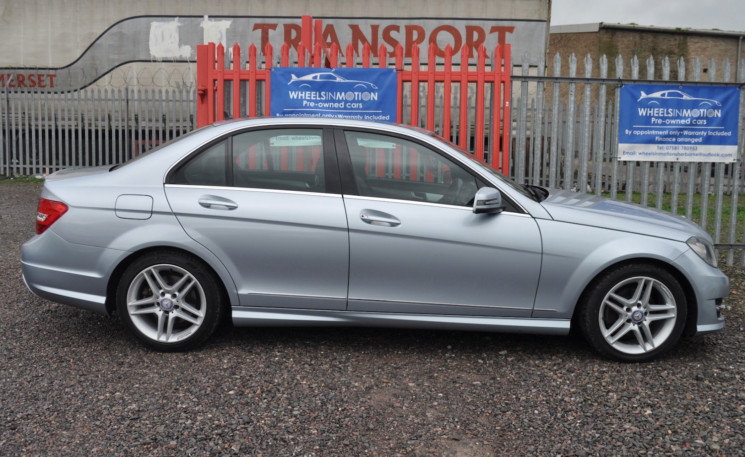 Used Mercedes-Benz C Class 2013 for sale - 75718453: Photo 2