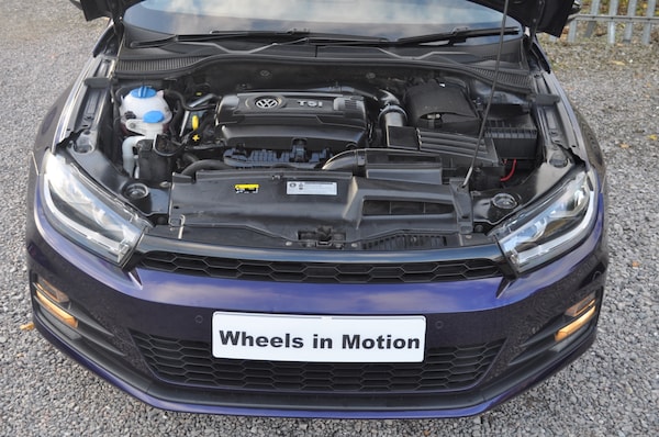 Used Volkswagen Scirocco 2016 for sale - 72724497: Photo 15