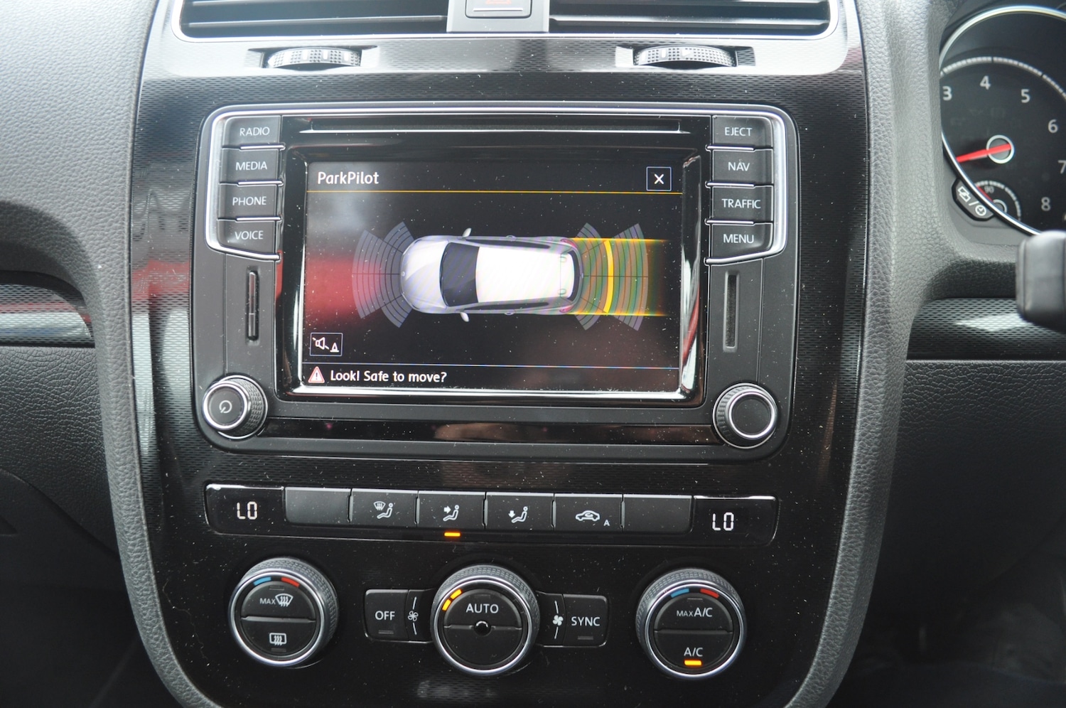 Used Volkswagen Scirocco 2016 for sale - 76396849: Photo 12