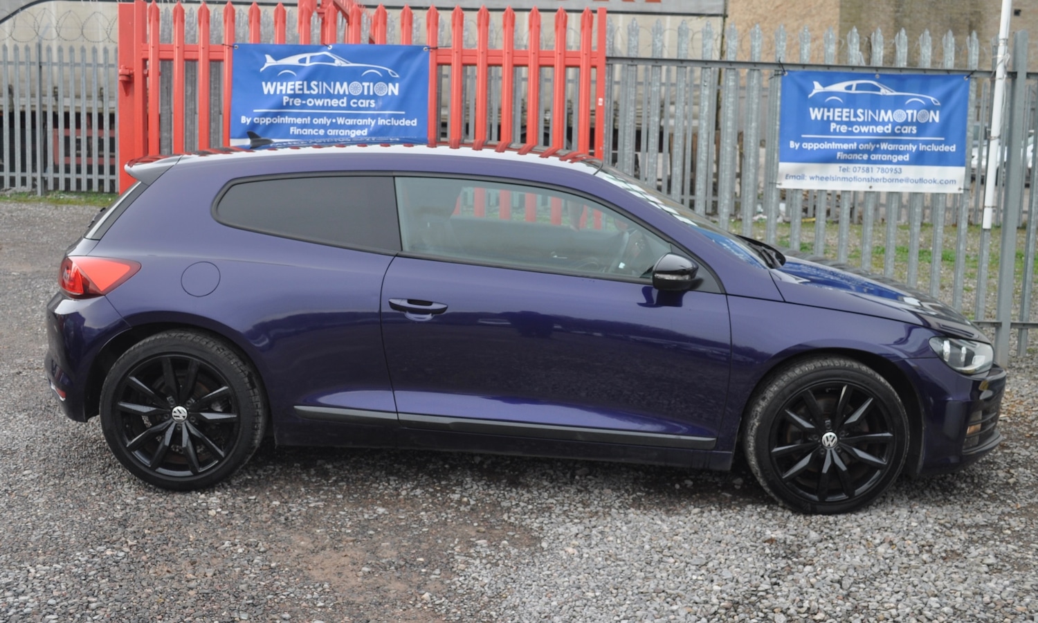 Used Volkswagen Scirocco 2016 for sale - 76396849: Photo 2