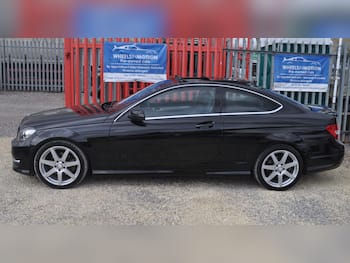 Used Mercedes-Benz C Class 2015 for sale - 79469708: Photo