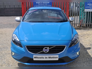 Used Volvo V40 2015 for sale - 79311937: Photo