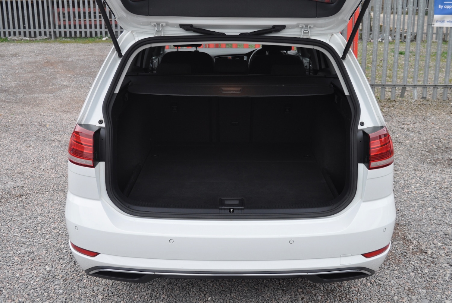 Used Volkswagen Golf 2018 for sale - 76397140: Photo 19