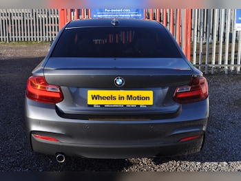 Used BMW 2 Series 2014 for sale - 76568413: Photo