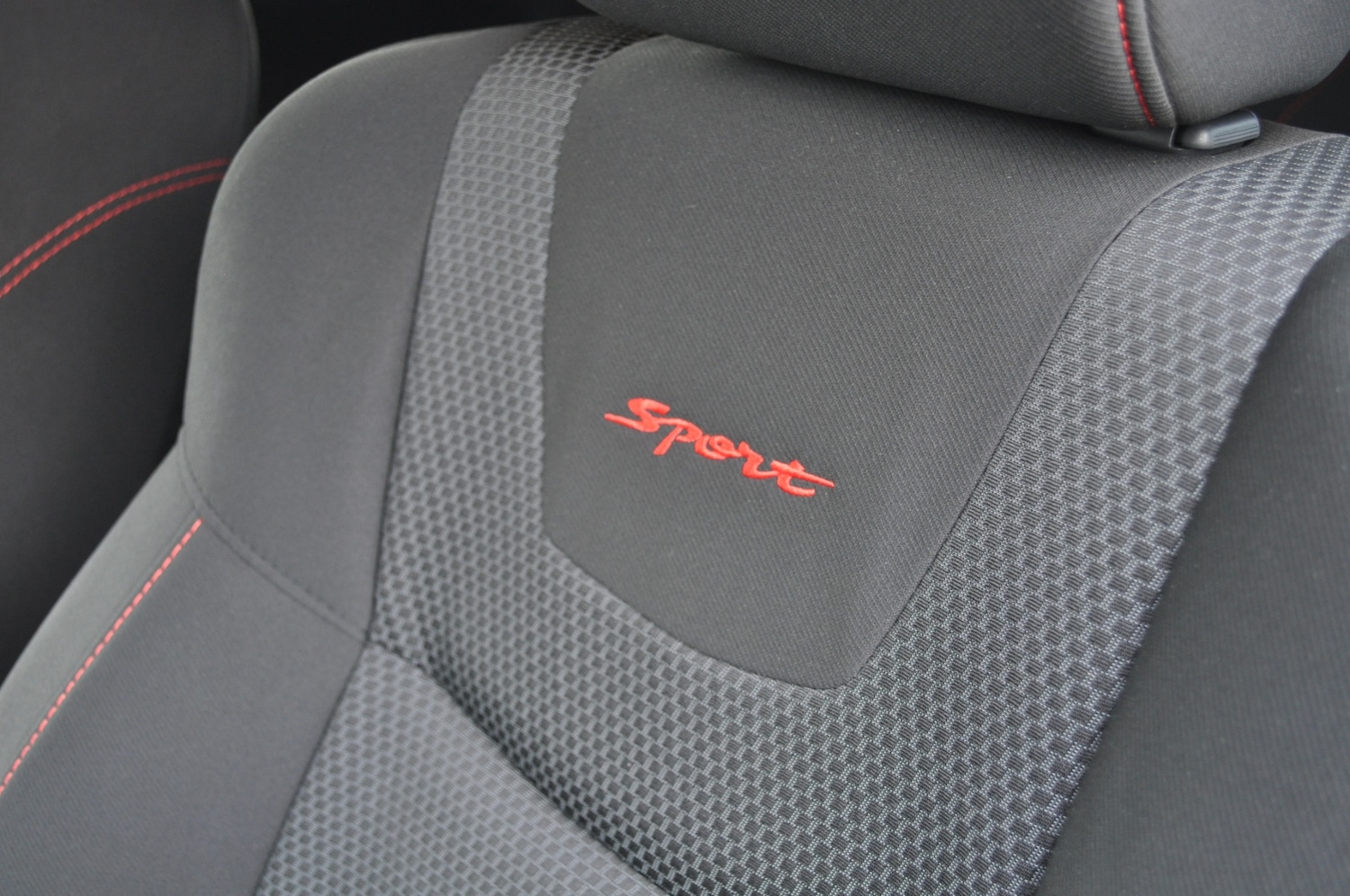 Used Suzuki Swift 2012 for sale - 76379013: Photo 13