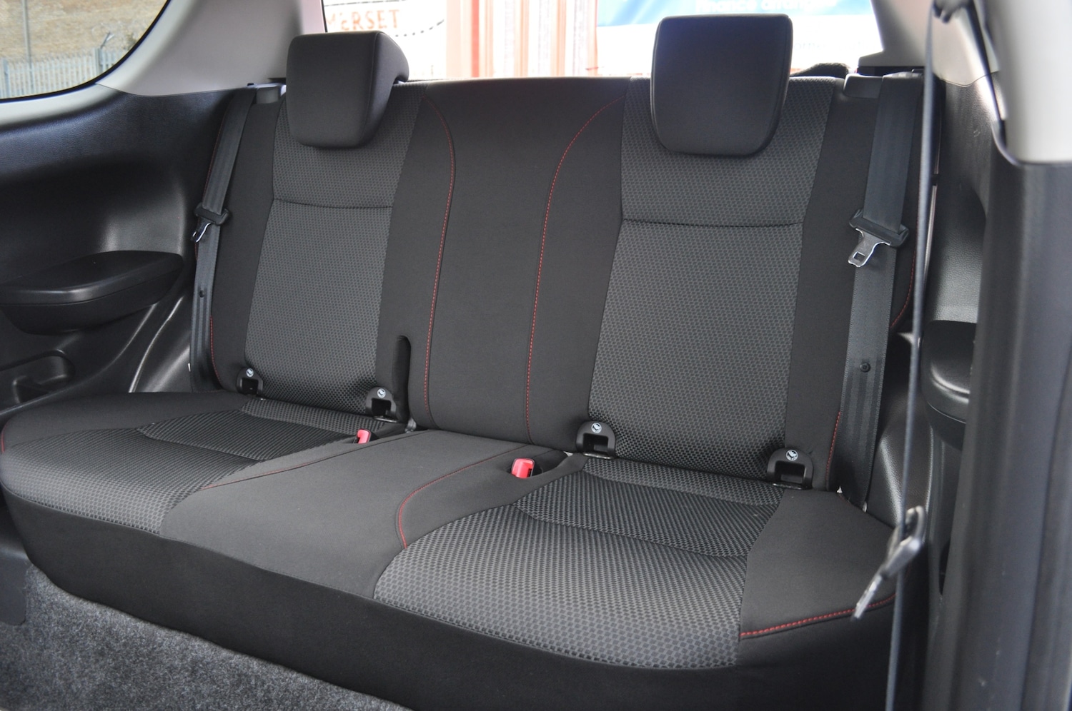 Used Suzuki Swift 2012 for sale - 76379013: Photo 14