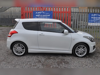 Used Suzuki Swift 2012 for sale - 76379013: Photo