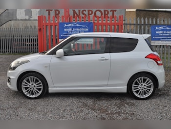 Used Suzuki Swift 2012 for sale - 76379013: Photo