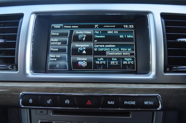 Used Jaguar XF 2014 for sale - 75357960: Photo 12