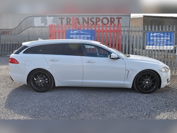 Used Jaguar XF 2014 for sale - 75357960: Photo