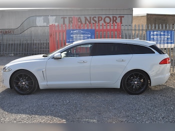 Used Jaguar XF 2014 for sale - 75357960: Photo