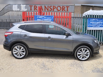 Used Nissan Qashqai 2017 for sale - 79114840: Photo