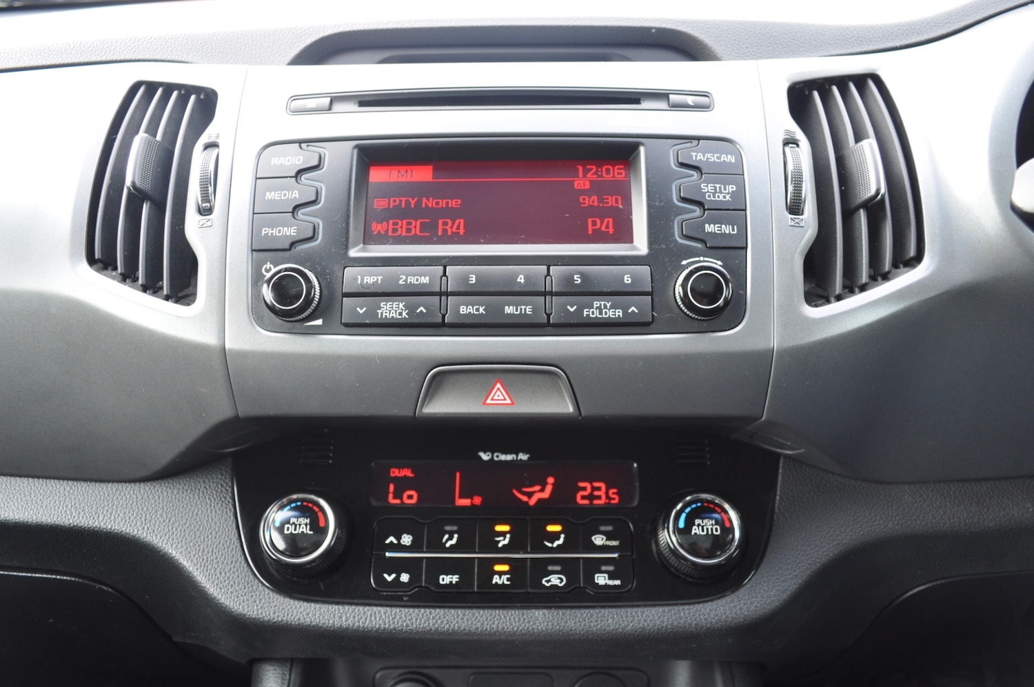 Used Kia Sportage 2015 for sale - 76525838: Photo 11