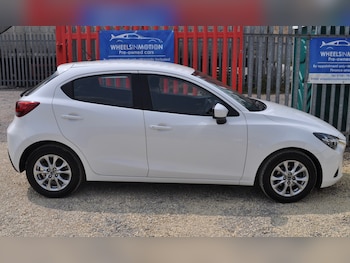 Used Mazda Mazda2 2016 for sale - 79185670: Photo