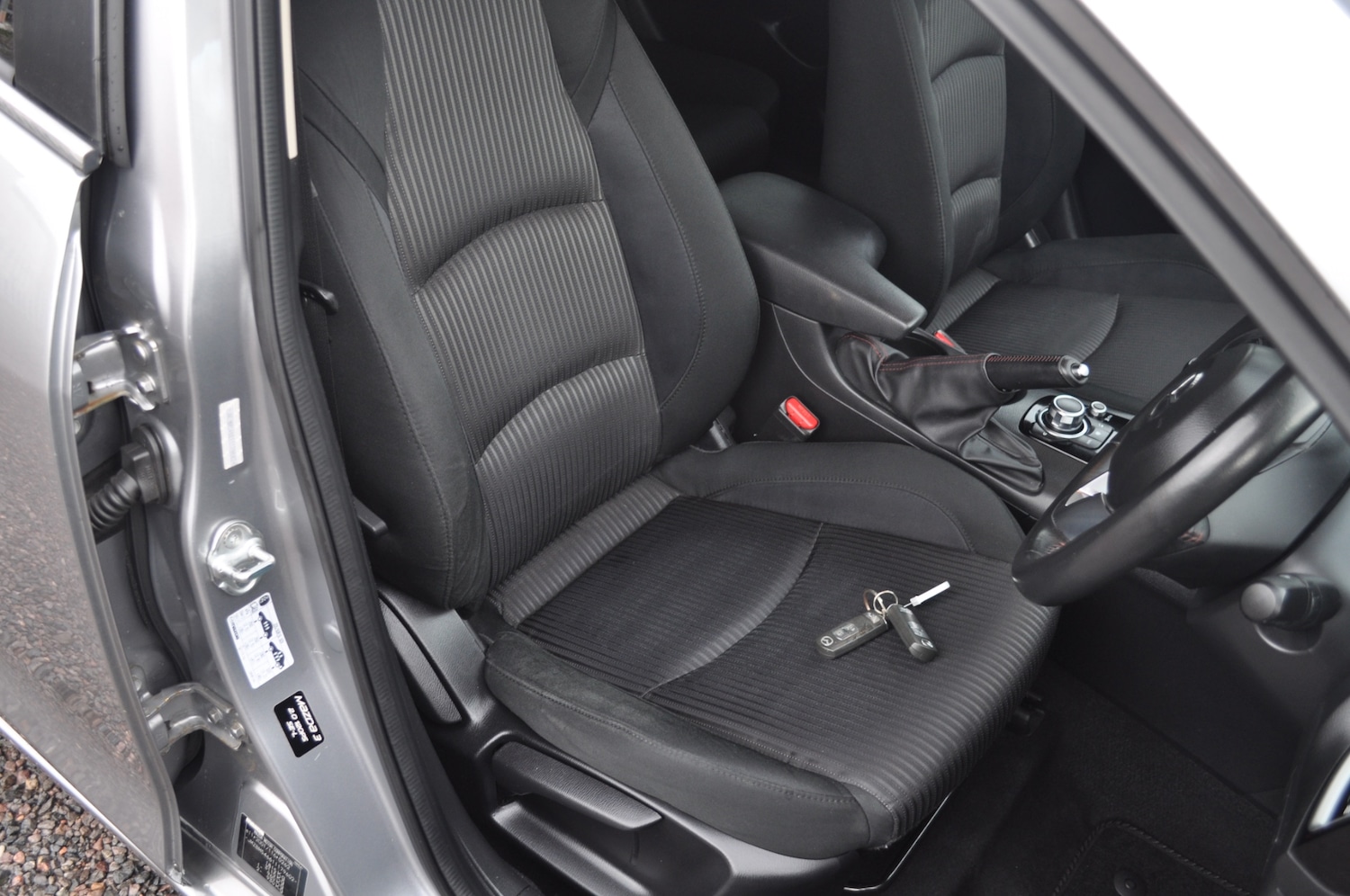 Used Mazda Mazda3 2014 for sale - 76430449: Photo 8