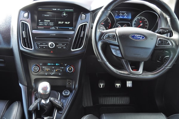 Used Ford Focus 2015 for sale - 76003798: Photo 10
