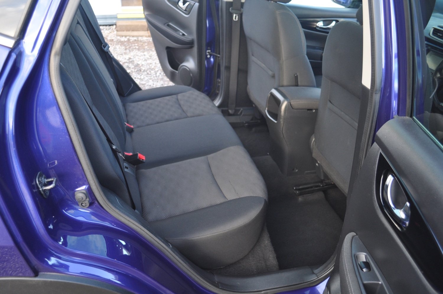 Used Nissan Qashqai 2015 for sale - 76756932: Photo 14