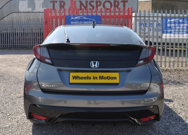 Used Honda Civic 2016 for sale - 74620175: Photo 4