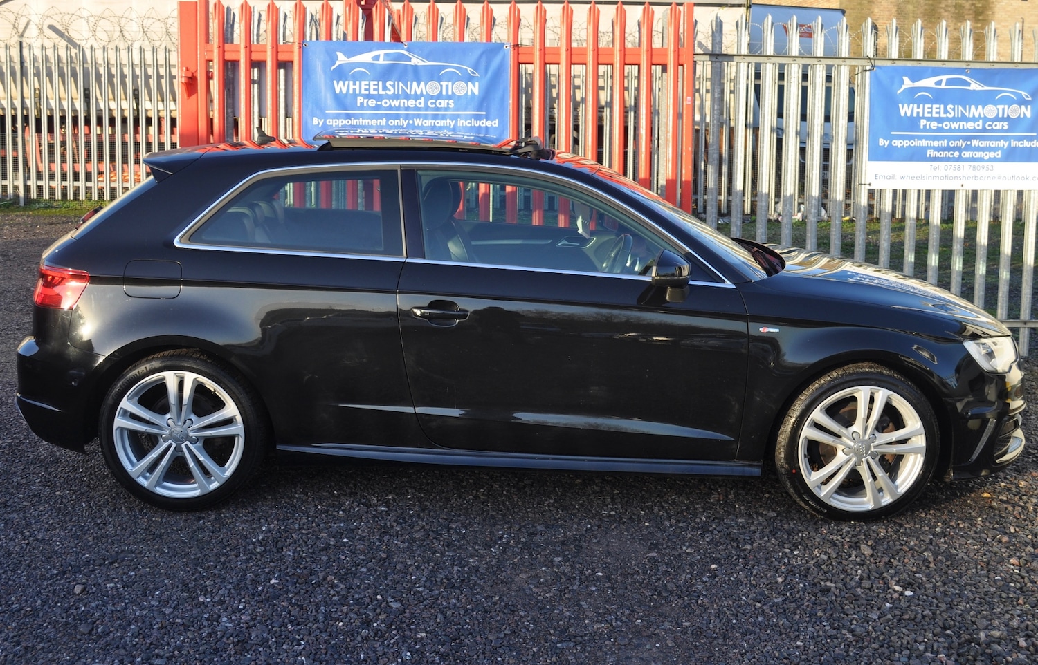 Used Audi A3 2015 for sale - 76756908: Photo 2