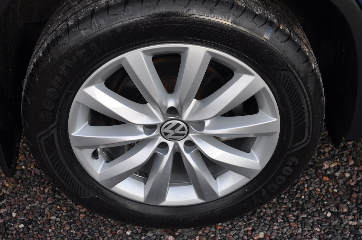 Used Volkswagen Tiguan 2015 for sale - 76963584: Photo 22