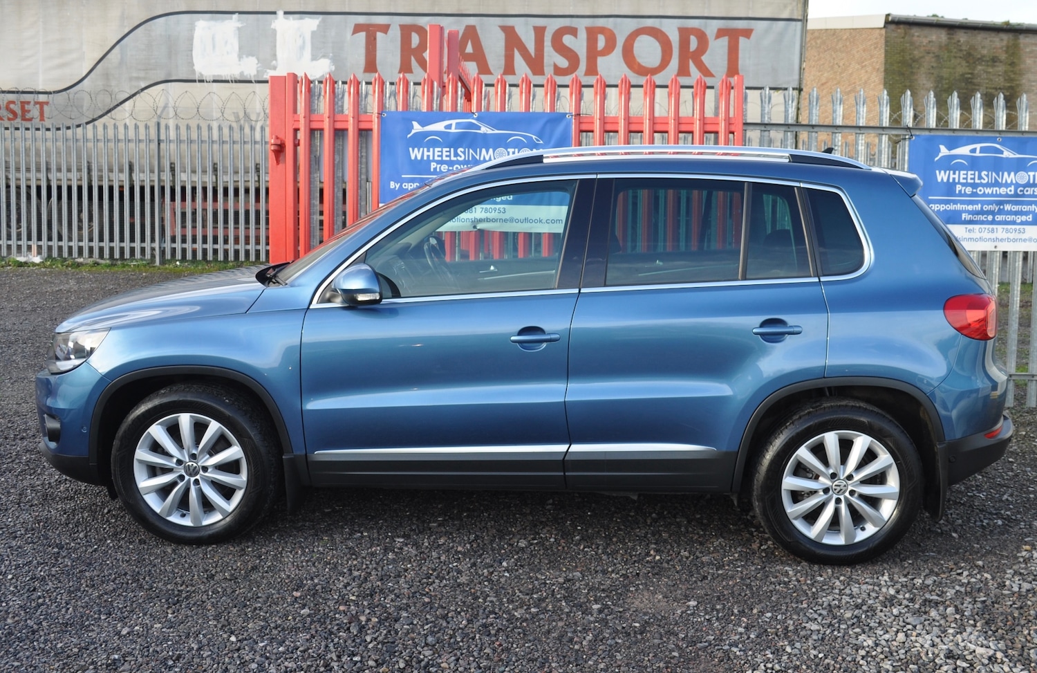 Used Volkswagen Tiguan 2015 for sale - 76963584: Photo 3