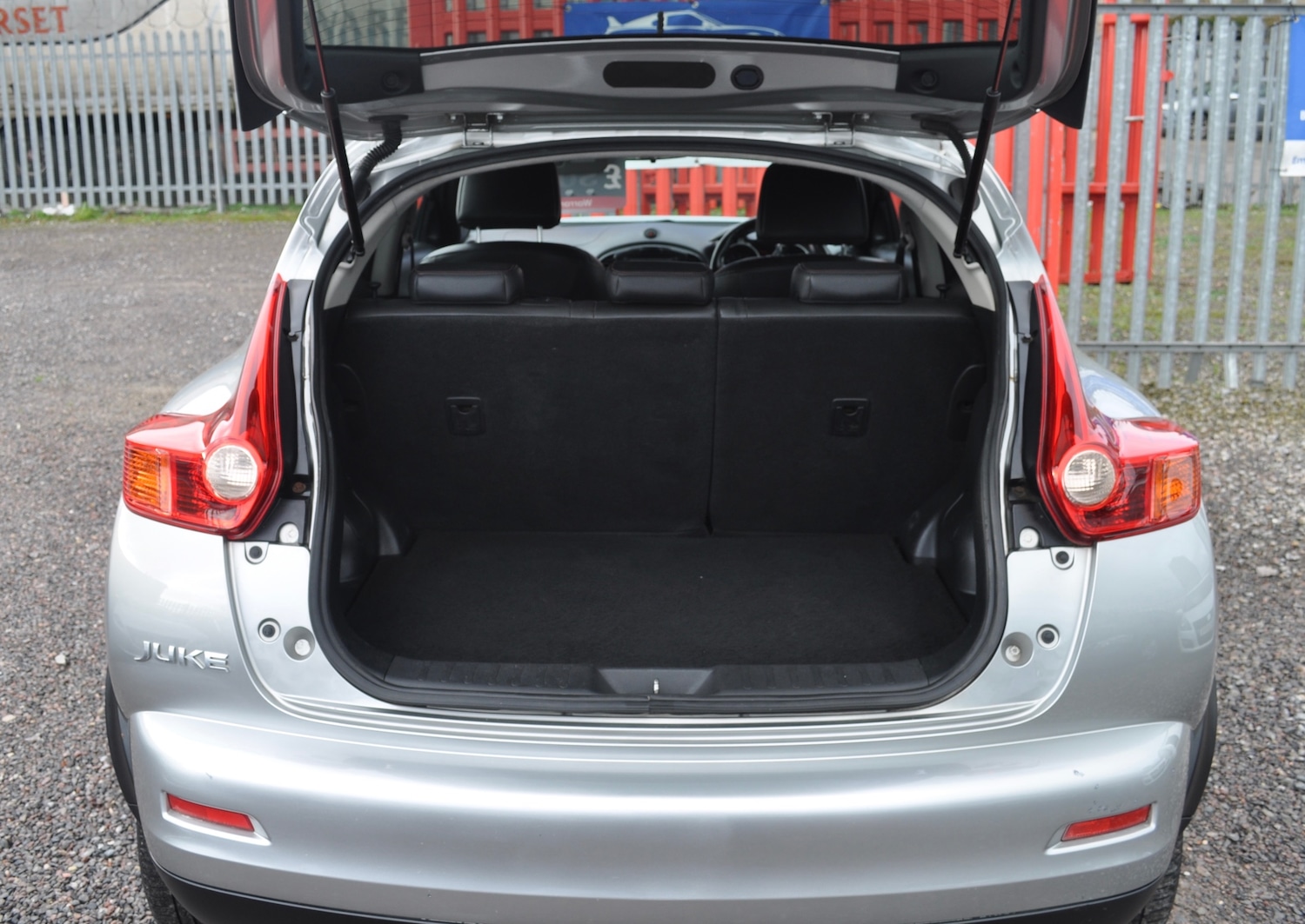 Used Nissan Juke 2011 for sale - 76785281: Photo 19