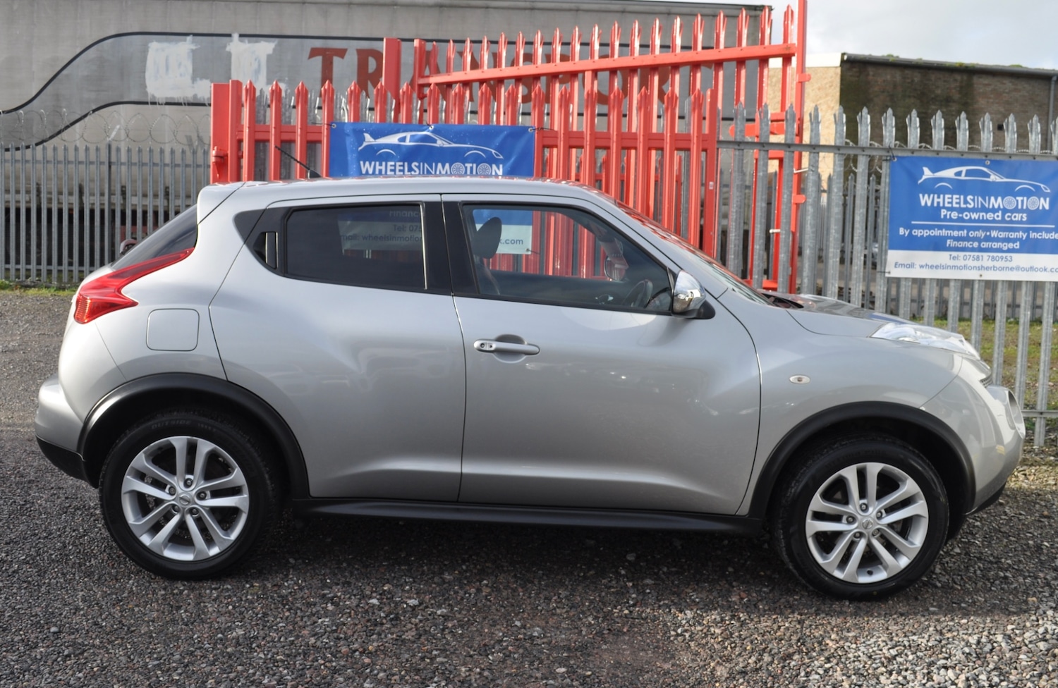 Used Nissan Juke 2011 for sale - 76785281: Photo 2