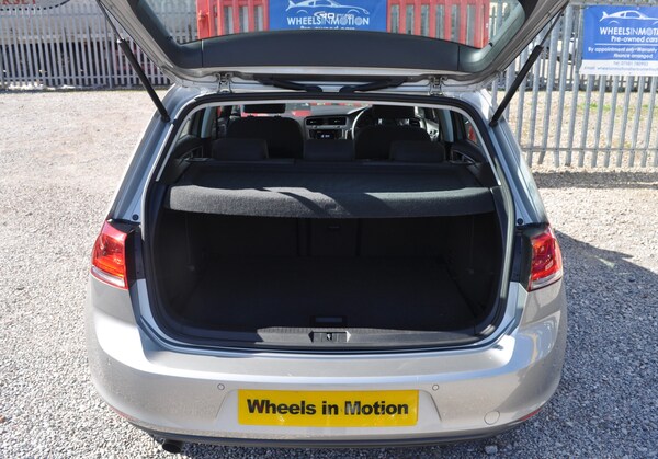 Used Volkswagen Golf 2014 for sale - 76003730: Photo 18
