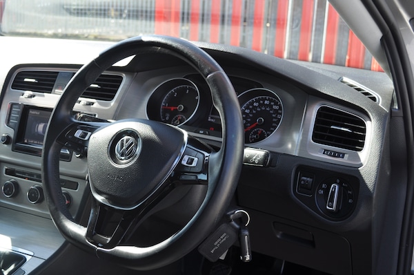 Used Volkswagen Golf 2014 for sale - 76003730: Photo 9