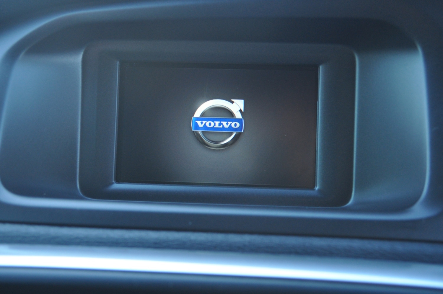 Used Volvo V40 2016 for sale - 77691926: Photo 12