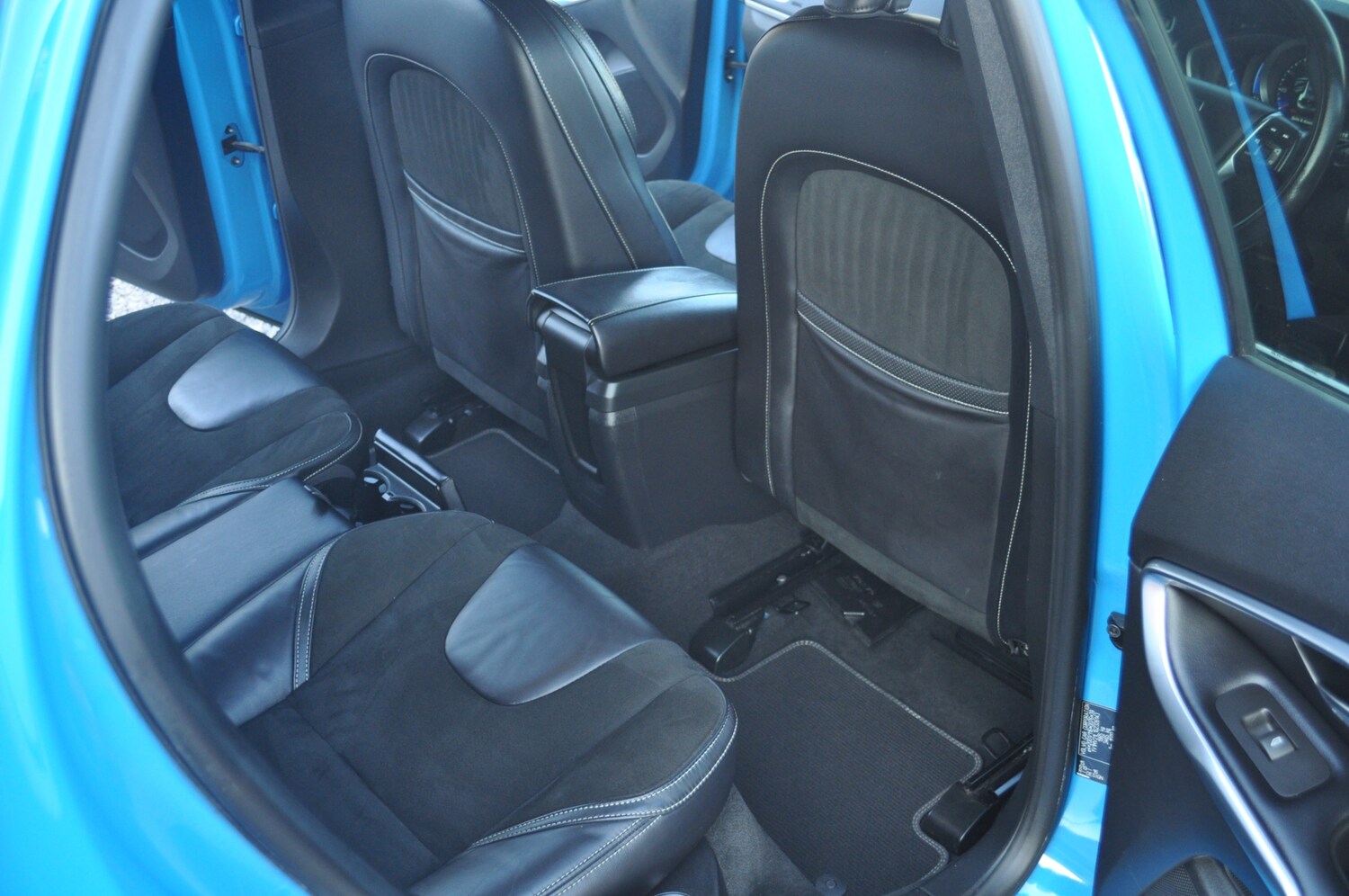 Used Volvo V40 2016 for sale - 77691926: Photo 18