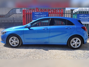 Used Mercedes-Benz A-Class 2016 for sale - 79443545: Photo