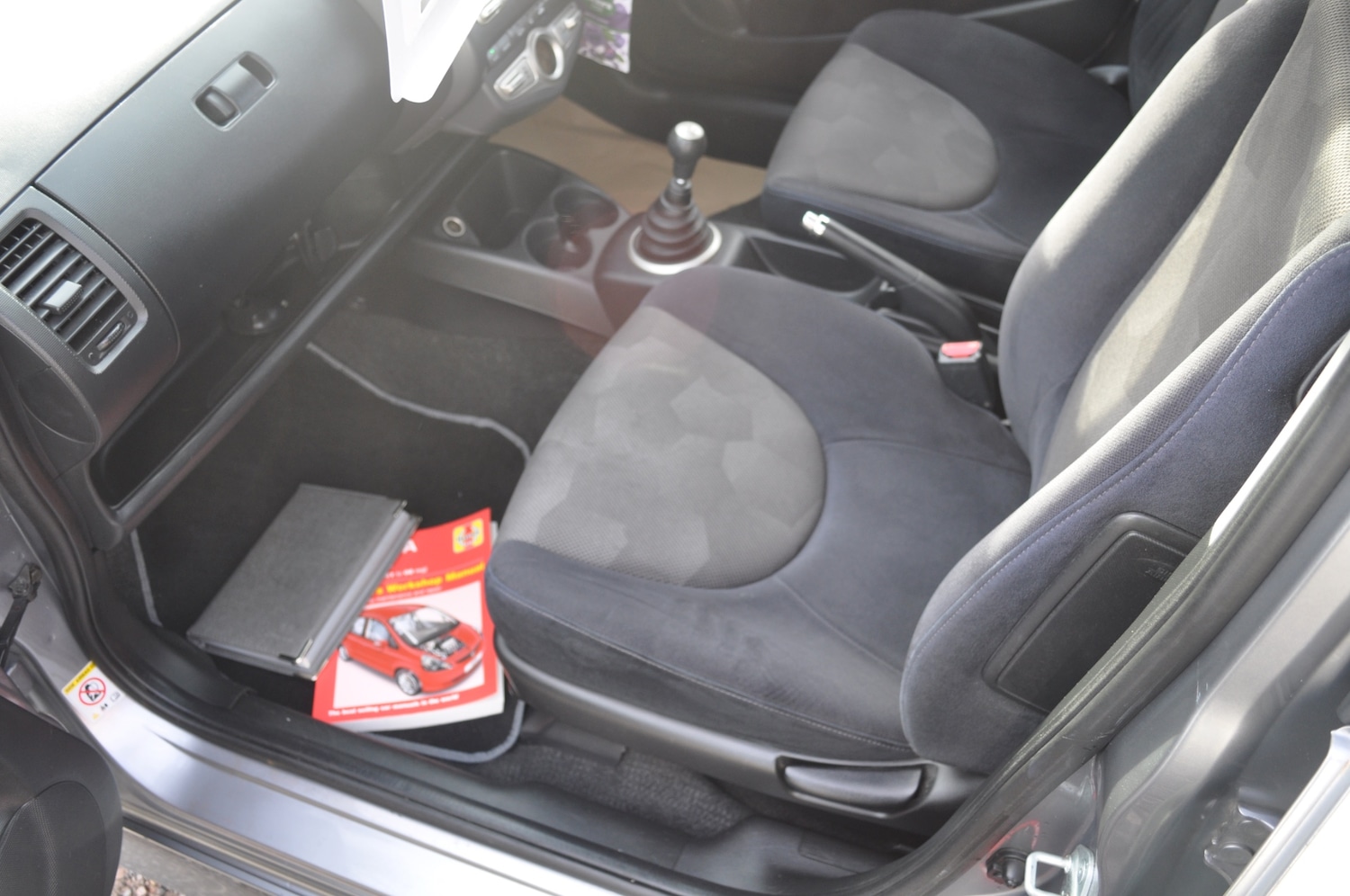 Used Honda Jazz 2005 for sale - 76536897: Photo 11