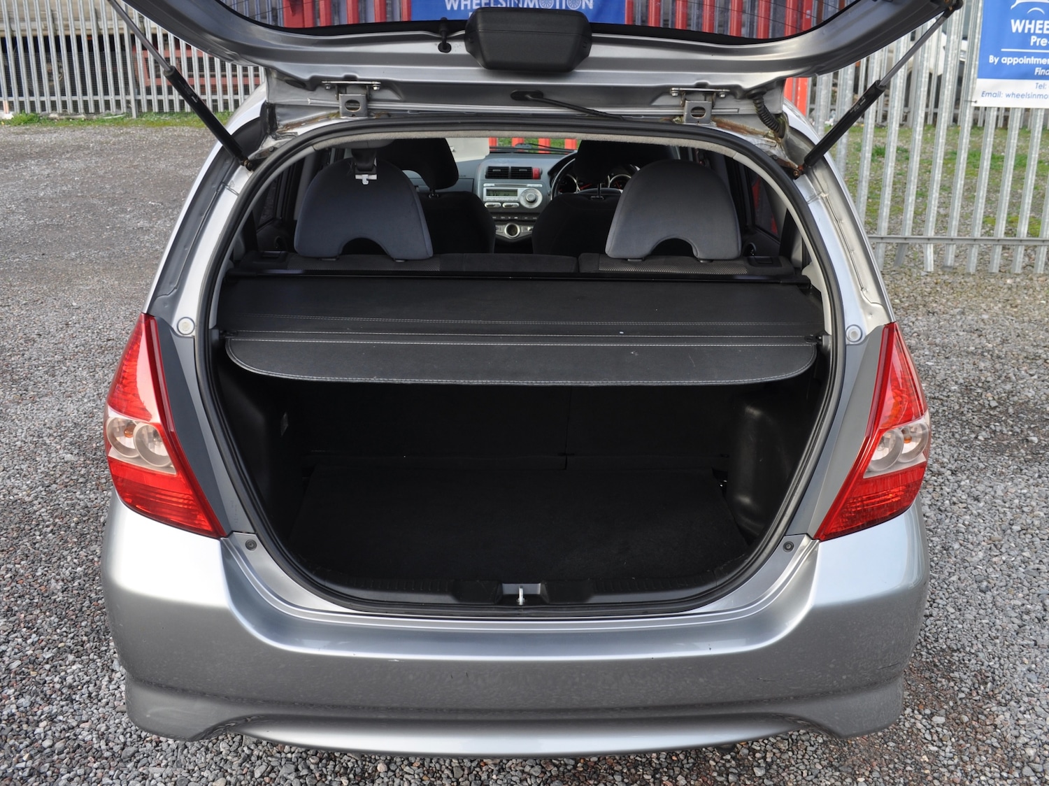 Used Honda Jazz 2005 for sale - 76536897: Photo 16