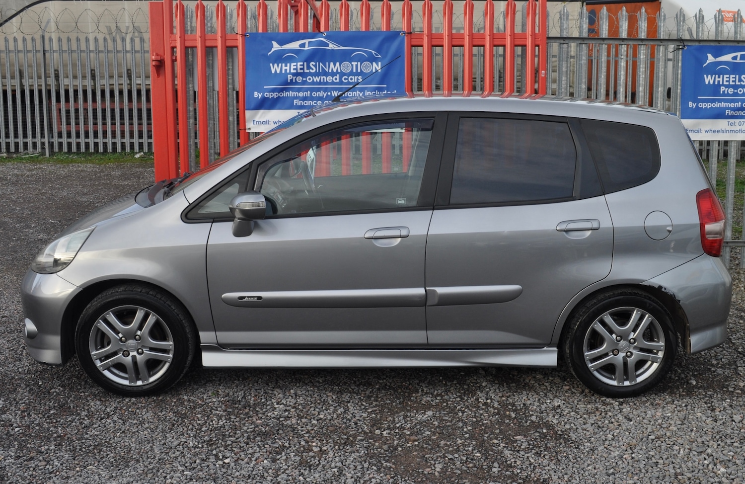 Used Honda Jazz 2005 for sale - 76536897: Photo 3