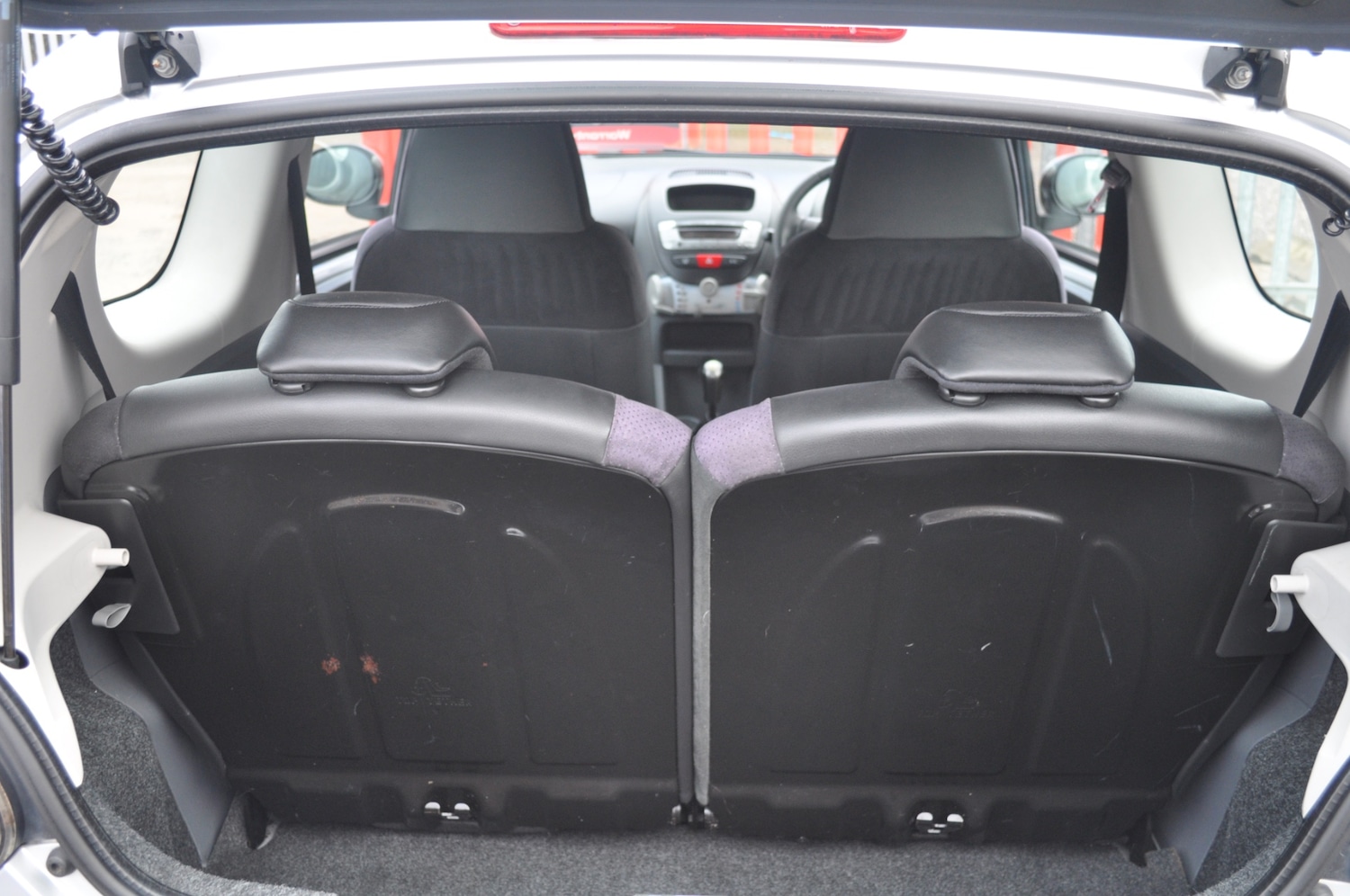 Used Toyota AYGO 2011 for sale - 77742451: Photo 13