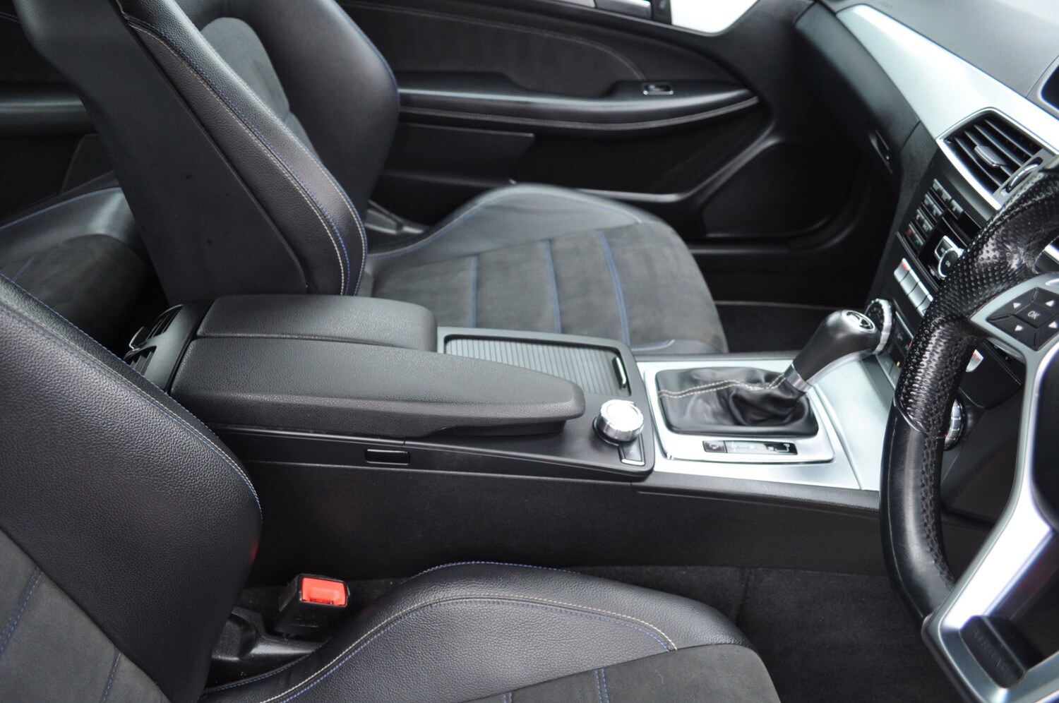 Used Mercedes-Benz C Class 2014 for sale - 77880833: Photo 14