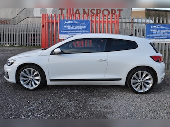 Used Volkswagen Scirocco 2015 for sale - 76705649: Photo