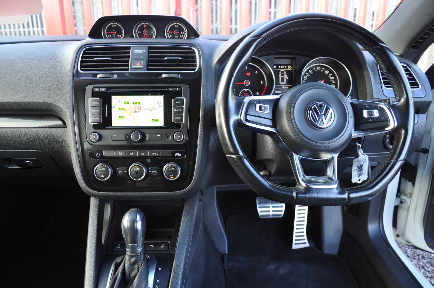 Used Volkswagen Scirocco 2015 for sale - 76705649: Photo 6