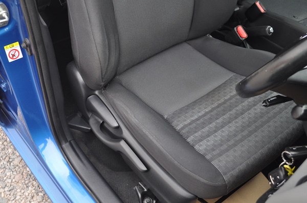 Used Toyota Yaris 2016 for sale - 75515001: Photo 10